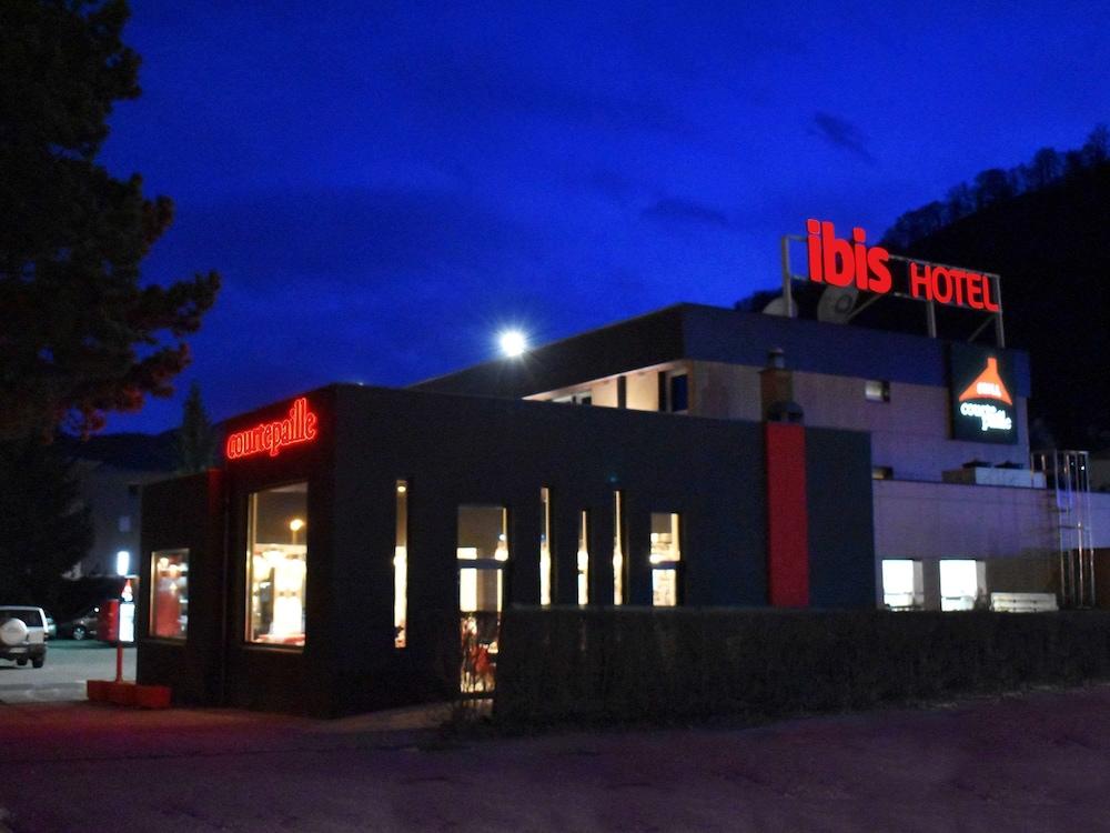 Hotel Ibis Sallanches Porte Du Montblanc Zewnętrze zdjęcie